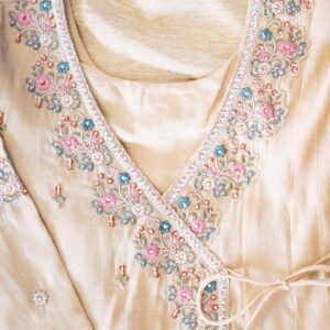 Premium mulchanderi suit.