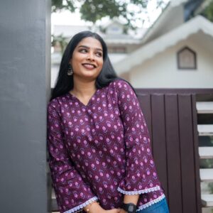 Short kurti