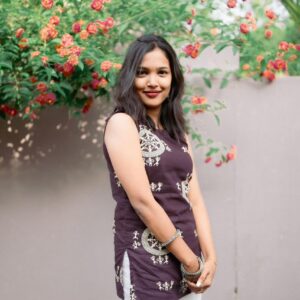 Cotton blend top